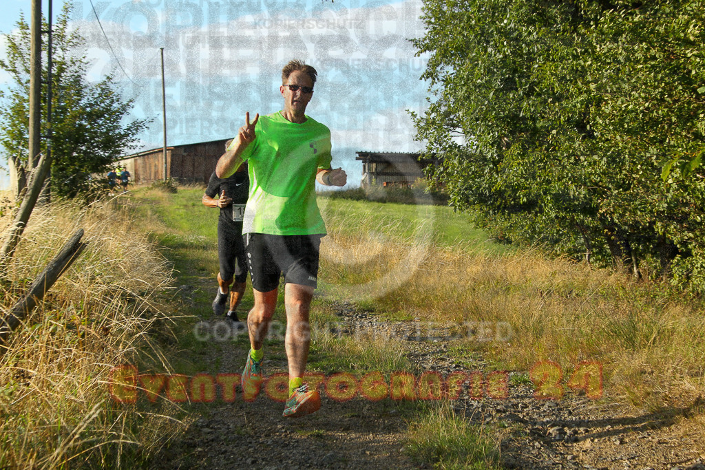 250801_1913_EV4_8299 | Sportfotografie im Rhein-Sieg Kreis, Köln, Bonn, NRW, Rheinland Pfalz, Hessen, etc. Unser Tätigkeitsfeld umfasst den Laufsport vom Volkslauf über den Marathon, Duathlon, Triathon bis zum Ultralauf wie Kölnpfad Ultra oder Schindertrail.
