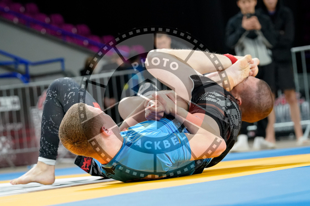 20250518PBB0655 | Athletes compete during the second day of the ADCC Amateur World Championship on May 18, 2025 in Warsaw, Poland. © Chiara Dazi / photoblackbelt