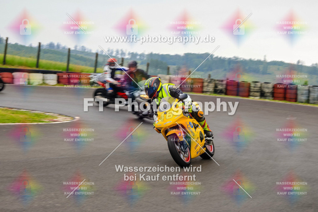 OBK-5457 | Hier findet Ihr Bilder von Touristenfahrten auf der Nürburgring Nordschleife oder von anderen Veranstaltungen die ich besucht habe. Viel Spass beim Durch Schauen 