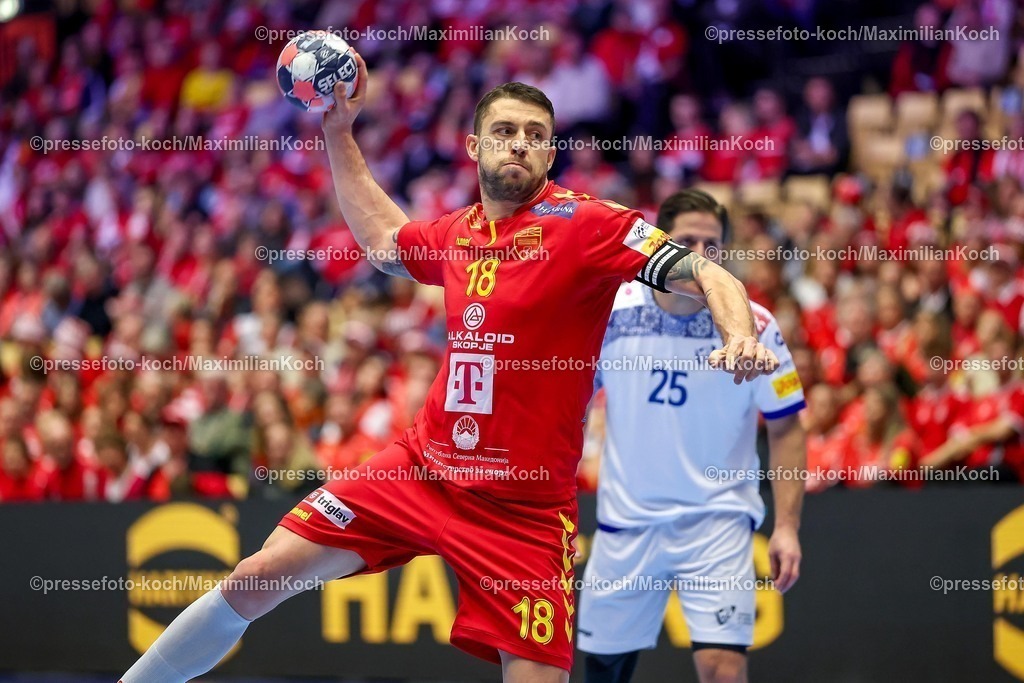 EHF18012601041 | 18.01.2026, Handball, Men's EHF EURO 2026, Portugal - Nordmazedonien, Jyske Bank Boxen in Herning, Dänemark, Preliminary Round:  Filip Kuzmanovski (North Macedonia #18) 