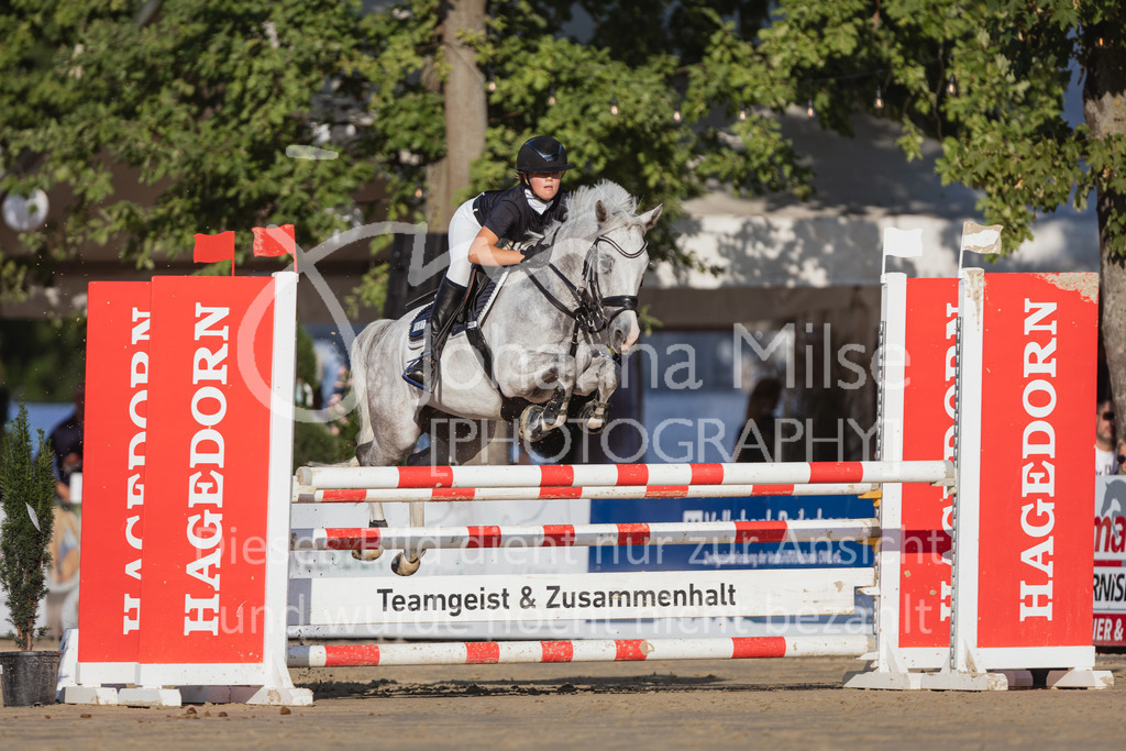 220825_Delbrueck_PonyTrophy-237 | Deine schönsten Turniermomente als professionelle Fotos! Entdecke hochwertige Pferdesport-Fotografie im Online-Shop. Jetzt Fotos finden & bestellen!