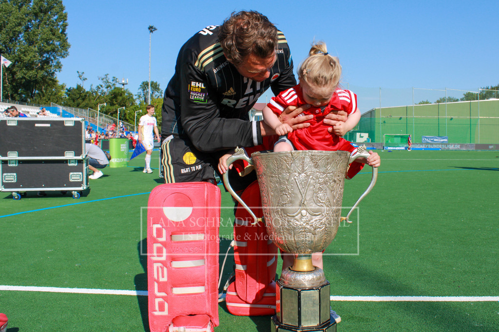 DM23 Finale Herren Mannheimer HC -  Rot-Weiß Köln 04.06.23-312 | lanaschraderfotografie - Realisiert mit Pictrs.com