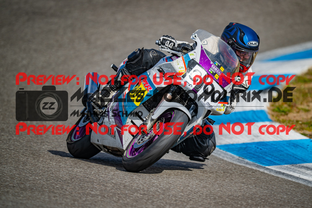 MaZZes_Fotomatrix_20260406_6007705_4076-2 | GELB