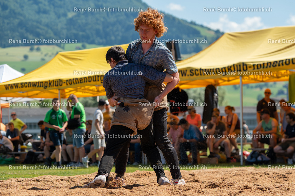 RB_08404 | René Burch leidenschaftlicher Fotograf aus Kerns in Obwalden.  Hier finden sie Sport, Landschaft und Natur Fotografie.
 - Realisiert mit Pictrs.com