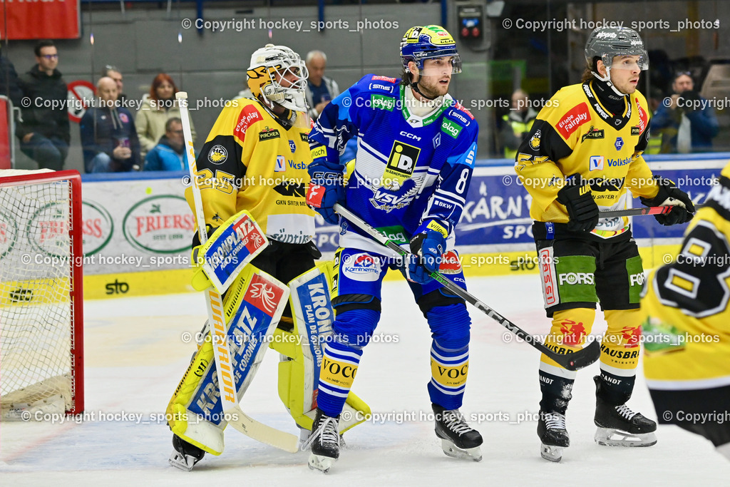 EC IDM Wärmepumpen VSV vs. HC Pustertal | #25 Bernard Andreas HC PUSTERTAL, #8 Rebernig Maximilian EC VSV, #55 Zanatta Luca HC PUSTERTAL, EC IDM Wärmepumpen VSV vs. HC Pustertal, EC IDM Wärmepumpen VSV vs. HC Pustertal am 15.11.2024 in Villach (Stadthalle Villach), Austria, (Photo by Bernd Stefan)