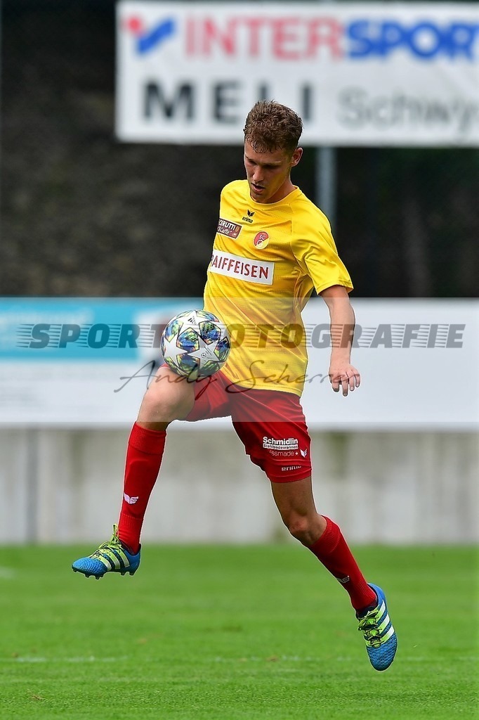 DSC_0269 | Kaufen Sie Sportbilder im Onlineshop von Andy Scherrer Sportfotografie. Faszinierende Bilder von Sportevents aus der ganzen Schweiz. Fussball, Frauenfussball, Unihockey, Handball, Schwingen und weiteren Sportarten. - Realisiert mit Pictrs.com