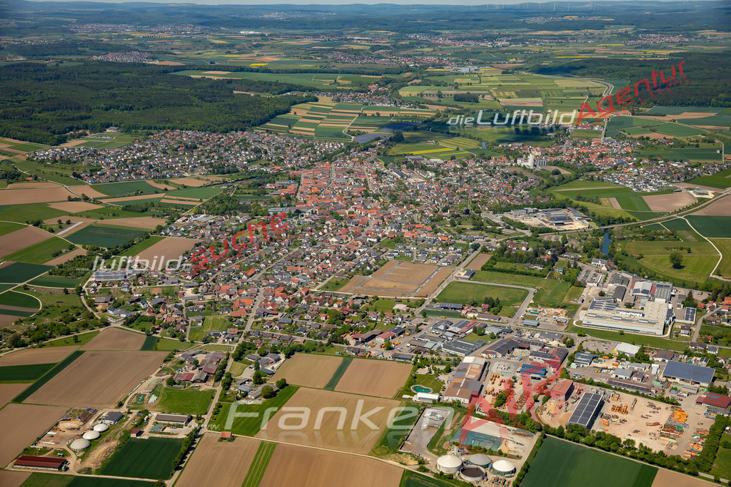 bild-maps-sontheim-an-der-brenz-fotograf-luftaufnahmen-611-jahr-2025 | Luftaufnahme von  Sontheim an der Brenz - Die Luftaufnahme wurde 2025 vom UL-Flugzeug heraus erstellt ( keine Drohne ) - Hochauflösende Luftaufnahme - für professionelle Ausdrucke geeignet. Die Geschenkidee !Mit Lizenz und Bildrechte bestellbar