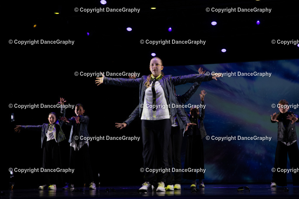 GPHY6426 | DanceGraphy - Realisiert mit Pictrs.com