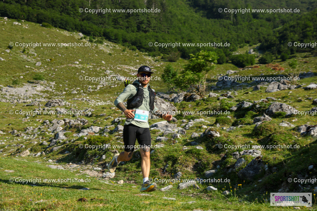 TRAA6265 | #kaiserkronetrail2026 #wilderkaiser #risewiththemountain@wilder.kaiser @scheffau.belebt @mammut #kaiserkronetrail #wilderkaiser #trailrunning #visittirol #inechtnochschöner #RisewiththeMountain #sportshot_your_pictrs #yourpictrs #trailrunningmoments #racephotos #kaiserkronetrail_official
