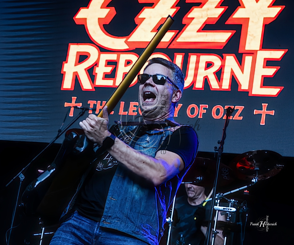 Ozzy Reborne - The Legacy of Ozz | Stadtfest Aschaffenburg 2025 - Realisiert mit Pictrs.com