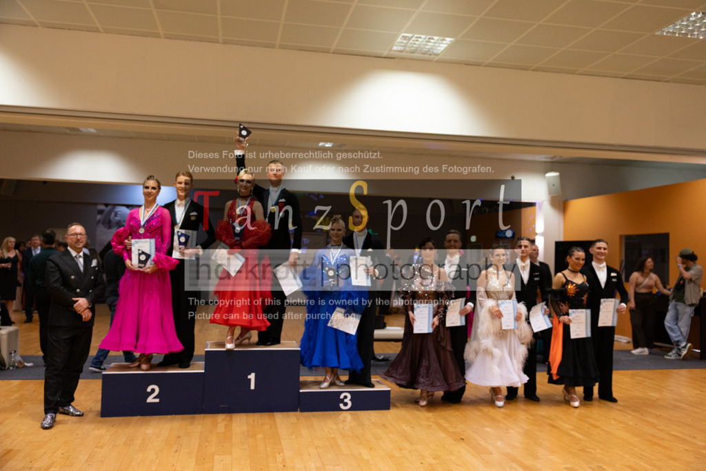 20250906_LM_By_HGR-S-Std_7930 | Tanzsportbilder, Standardtanz, Lateintanz, WDSF, DTV, LTVB, dancecomp, goc, hessen tanzt, blaues band der spree, walzer, tango, wiener walzer, slowfox, quickstepp, samba, rumba, cha-cha-cha, paso doble. jive, hd-kroft photography, turniertanzsport