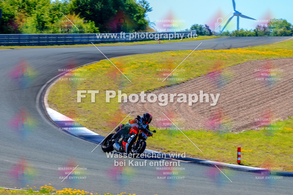 _TCM5827 | Hier findet Ihr Bilder von Touristenfahrten auf der Nürburgring Nordschleife oder von anderen Veranstaltungen die ich besucht habe. Viel Spass beim Durch Schauen 