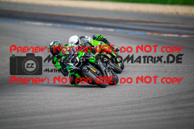 MaZZes_FotoMatrix_220924_1304 | PRO SUPERSTOCK