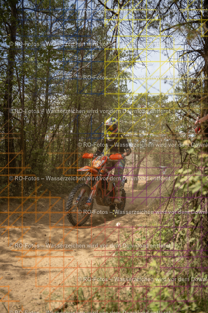 Niederwürzbach 2 Lauf-1132 | Sportfotografie von RO-Fotos: Motorsport, Motocross, Enduro, Laufveranstaltungen und Triathlon. Professionelle Fotos von Sportlern und Events. - Realisiert mit Pictrs.com