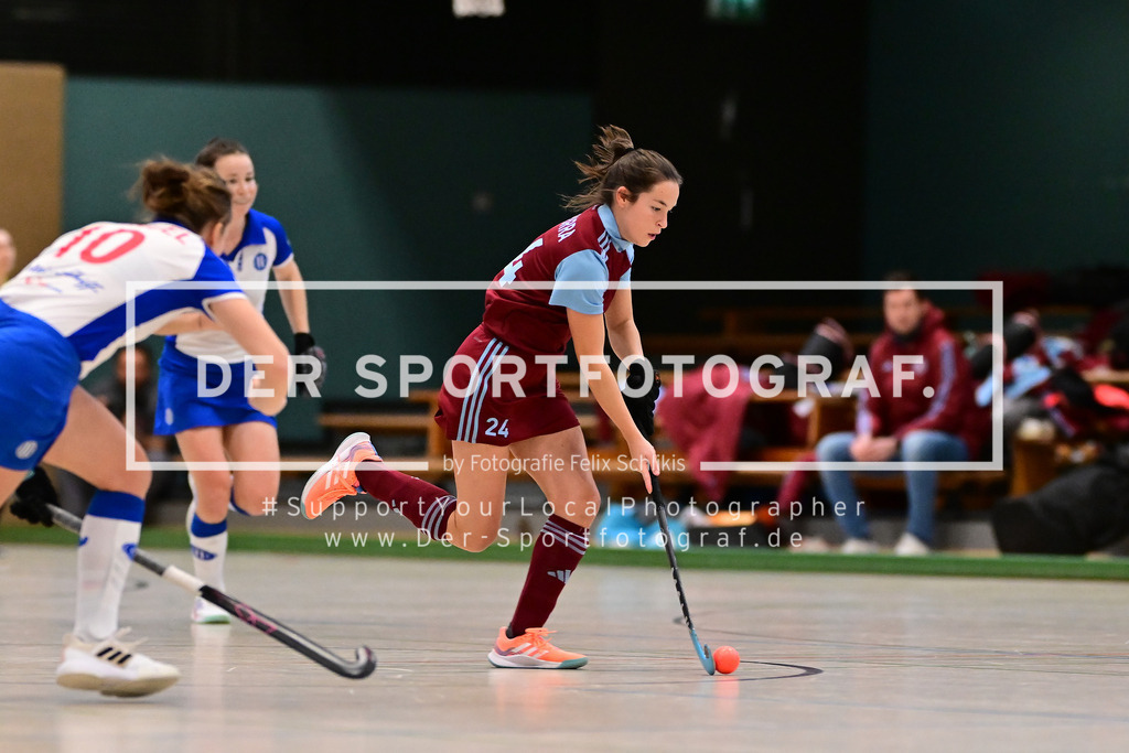 Hockey I Frauen I Halle 2024-2025 I 1. Bundesliga Nord I 7. Spieltag I Großflottbeker THGC - UHC Hamburg I 034028 | Der Sportfotograf. - Realisiert mit Pictrs.com