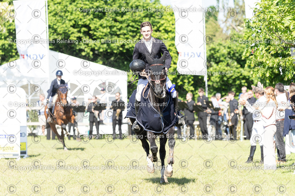 CL5A1369 | Emilia Reinking Fotografie - Realisiert mit Pictrs.com