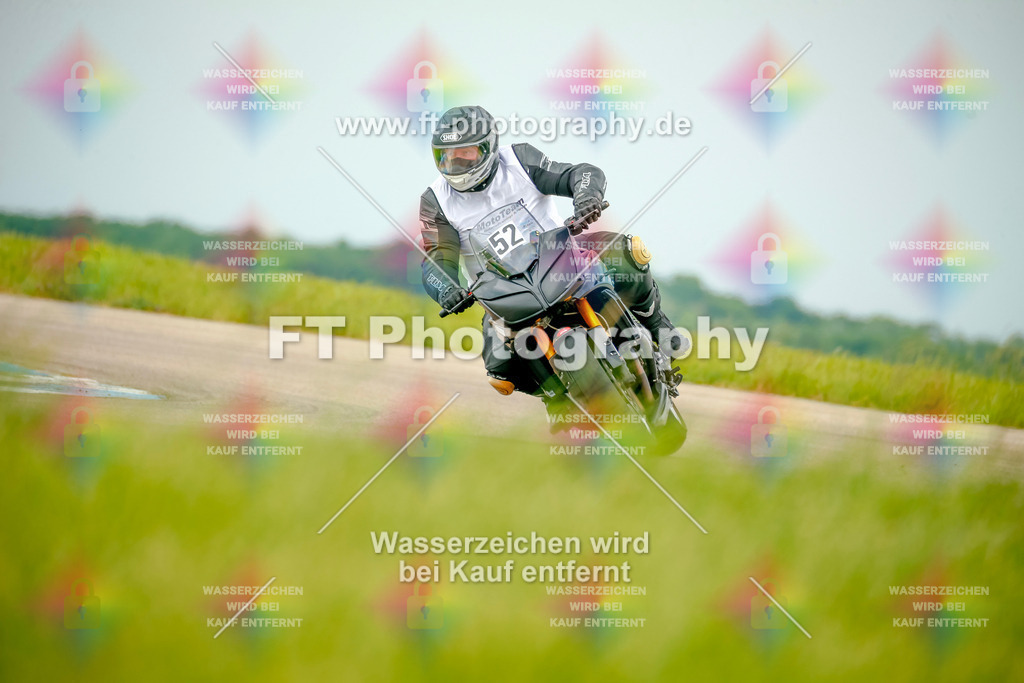 _MOT1812 | Hier findet Ihr Bilder von Touristenfahrten auf der Nürburgring Nordschleife oder von anderen Veranstaltungen die ich besucht habe. Viel Spass beim Durch Schauen 