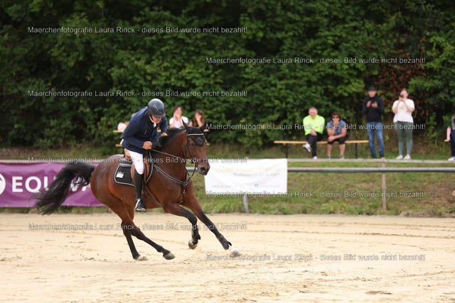 HG9A0772 | laurarinckfotografie - Realisiert mit Pictrs.com