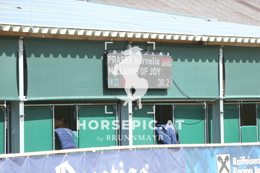 DL2Q1310 | Willkommen bei Brunnmayr - Design & Fotografie – Ihrem Spezialisten für Reitturniere und Pferdeveranstaltungen in Oberösterreich, Salzburg und Bayern! Seit über 17 Jahren sind wir leidenschaftlich dabei.