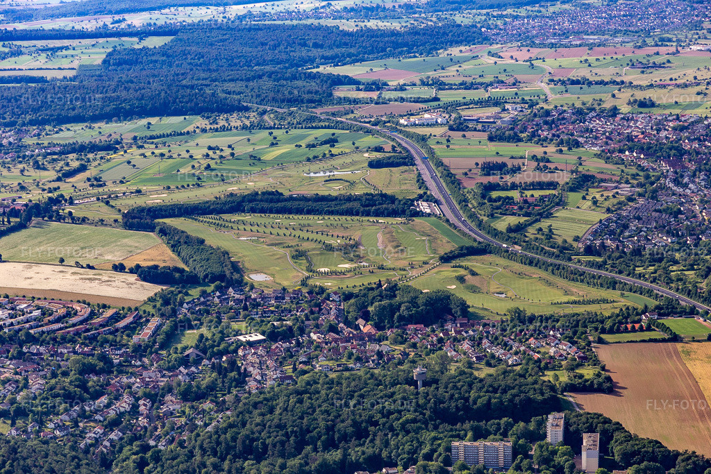 Luftbild: Golfpark Karlsruhe - GOLF absolute im Ortsteil Hohenwettersbach in Karlsruhe im Bundesland Baden-Württemberg in Deutschland. Foto: IMG_131604.jpg vom 22.05.2022 durch Werner Riehm/FLY-FOTO.deGolfpark Karlsruhe Gut Batzenhof | GOLF absolute Rotationsgolf®