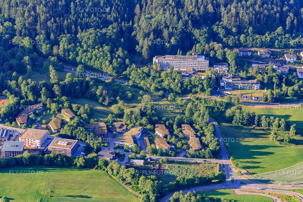 Am Bruckwald | Sozialwerk Breisgau gGmbH https://bruckwald.sozialwerk-breisgau.de/ | Luftbild: Am Bruckwald | Sozialwerk Breisgau gGmbH https://bruckwald.sozialwerk-breisgau.de/ in Waldkirch im Bundesland Baden-Württemberg in Deutschland. Foto: IMG_147618.jpg vom 30.05.2025 durch Werner Riehm/FLY-FOTO.de - Realisiert mit Pictrs.com