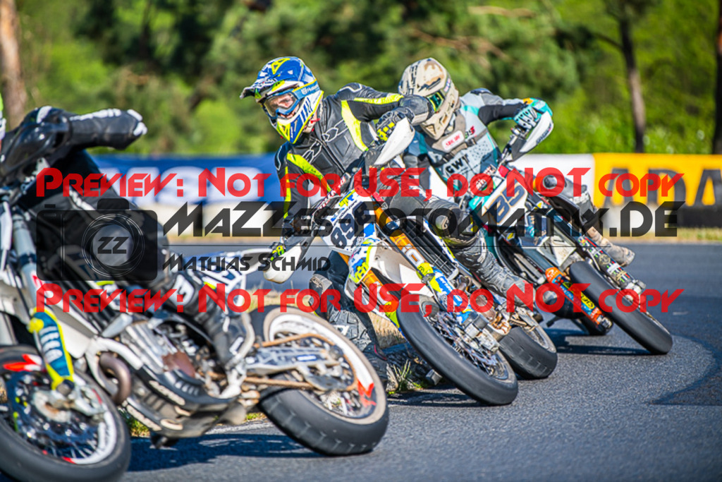 MaZZes_FotoMatrix_220528_2-13 | Fotograf Mathias Schmid
Sportfotograf,
Eventfotograf,
Hochzeitsfotograf,
Portraitfotograf