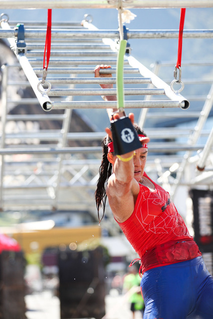 A90I3493 - Kopie-2 | Daniel Schäfer FotografieDie Schönsten Erinnerungen verblassen mit der Zeit. Doch Fotos helfen uns diese Erinnerungen, die Emotionen und den besonderen Moment ein Stück weit zurück zu holen.