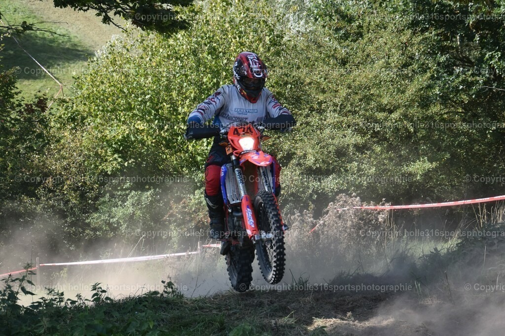 DSC_0115 | Sportfotografie , Motorsport, Motoross, Reitsport, Mointainbike, Enduro,
Landschaft , Outdoor, Eventfotografie, Landschaft, Bilder online bestellen - Realisiert mit Pictrs.com