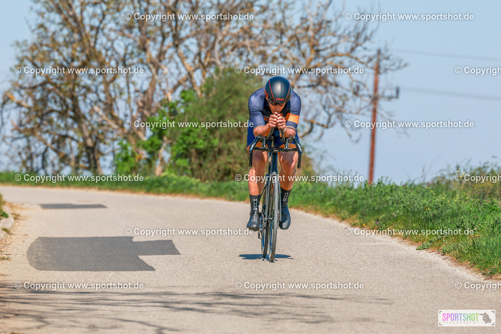 252_AR7_3984 | Neusiedlersee Radmarathon 2026@sportshot_your_pictrs #yourpictures#roadtowm2029 #nrm #neusiedlerseeradmarathon #neusiedlersee #neusiedlerseetourismus #burgenland #mörbisch #nrm26 #burgenlandtourismus #voglundco #poweredbyburgenlandtourismus #radsport #rad #marathon #ucigranfondo #visitburgenland #ucigranfondoworldseries