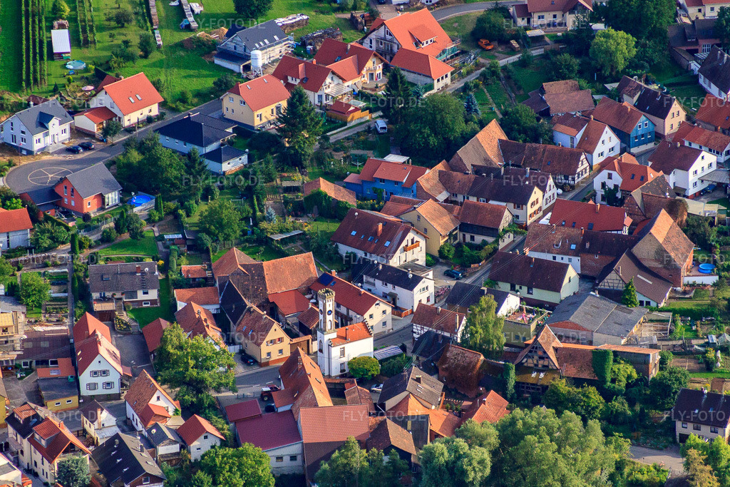 Luftbild: Türmel (Rathaus an der Ob. Hauptstraße) in Oberhausen im Bundesland Rheinland-Pfalz in Deutschland. Foto: IMG_44210.jpg vom 17.08.2011 durch Werner Riehm/FLY-FOTO.de