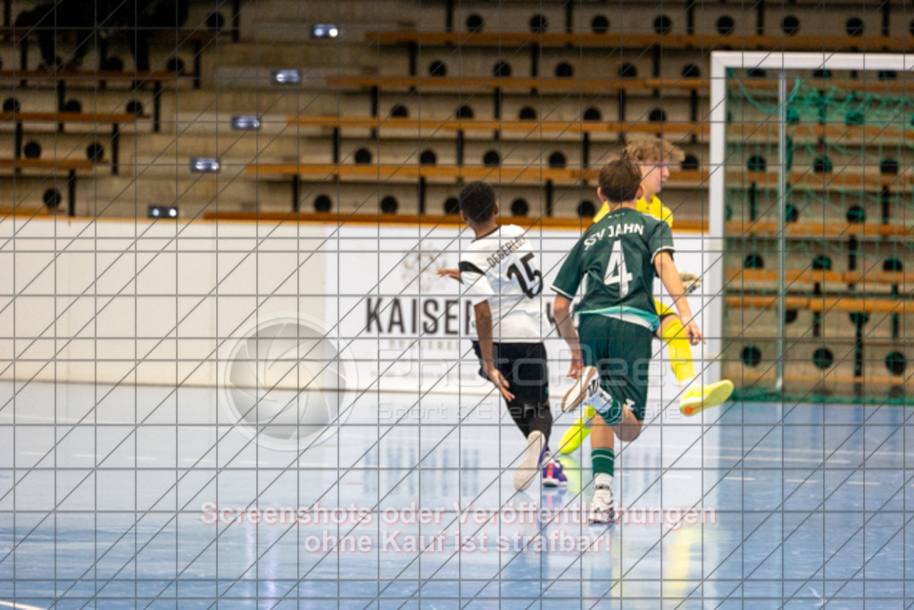 20260105_110907_0720 | SSV Jahn Regensburg vs. FV Germania DegerlochGSV Masters - Fahrschule Traffic Cup in der EWS-Arena, Nördliche Ringstraße 87, 73033 Göppingen - 05.01.2026Foto: PhotoPeet-Sportfotografie/Peter Harich