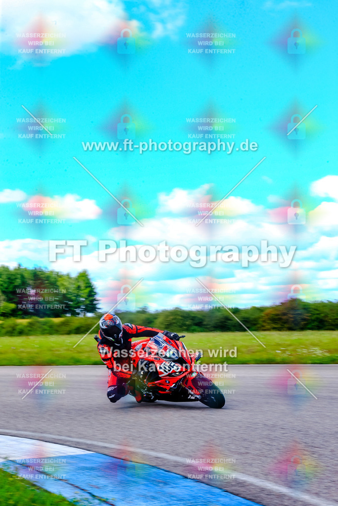 _OUR6637 | Hier findet Ihr Bilder von Touristenfahrten auf der Nürburgring Nordschleife oder von anderen Veranstaltungen die ich besucht habe. Viel Spass beim Durch Schauen 