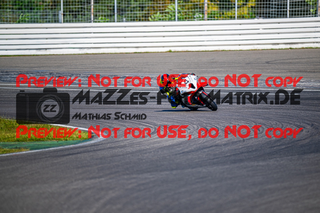 MaZZes_Fotomatrix_20230923_6007705_2179 | PRO SUPERSTOCK