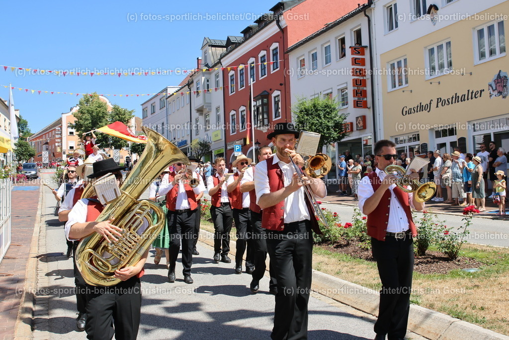 2X5A2011 | fotos-sportlich-belichtet - Realisiert mit Pictrs.com