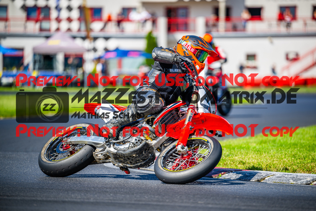 MaZZes_FotoMatrix_240713_6021986_4833 | S4