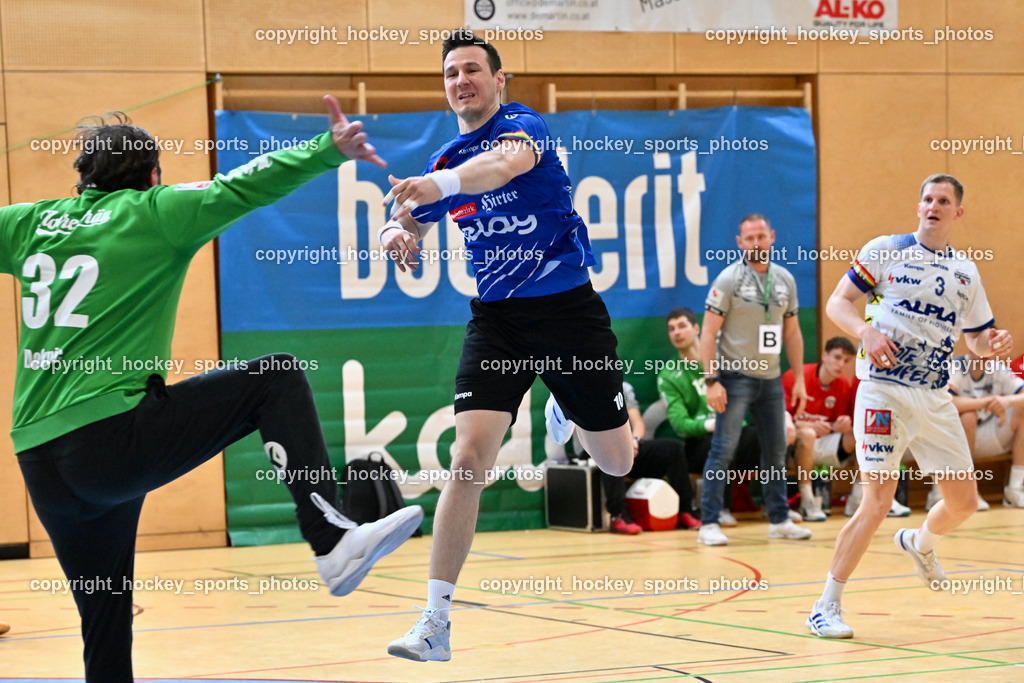 SC Ferlach vs. ALPLA HC Hard | #32 DOKNIC Golub SC Hard, #10 Perkusic Toni SC Ferlach, #3 Antanavicius Karolis SC Hard, SC Ferlach vs. ALPLA HC Hard, SC Ferlach vs. ALPLA HC Hard am 05.04.2025 in Ferlach (Ballspielhalle Ferlach), Austria, (Photo by Bernd Stefan)