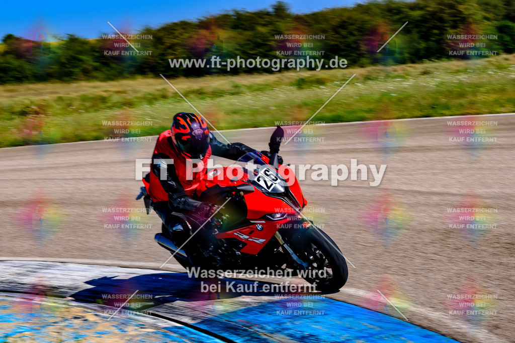026-2982 | Hier findet Ihr Bilder von Touristenfahrten auf der Nürburgring Nordschleife oder von anderen Veranstaltungen die ich besucht habe. Viel Spass beim Durch Schauen 