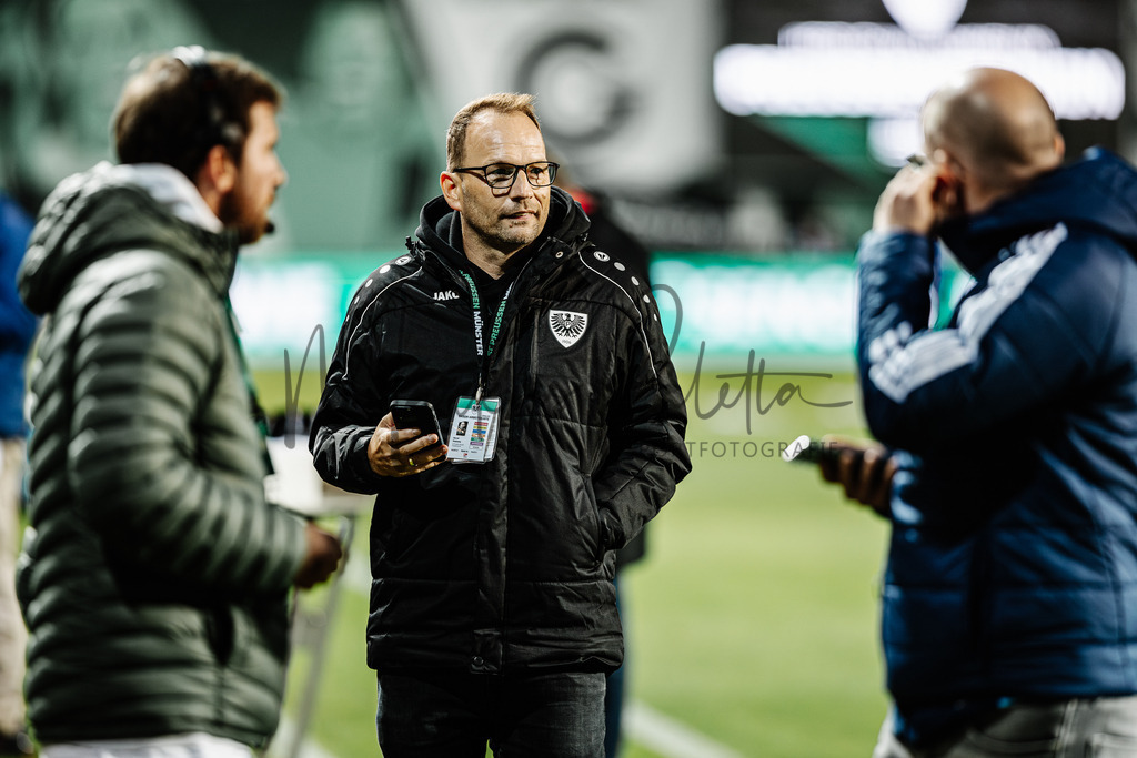 2. Bundesliga, Saison 2024/25, 7. Spieltag: SC Preußen Münster - FC Schalke 04 | Münster, 28.09.2024: 2. Bundesliga, 7. Spieltag, SC Preußen Münster gegen FC Schalke 04 im LVM-Preußenstadion in Münster. Foto: sportfotografie.ms | Markus Paletta - Realisiert mit Pictrs.com
