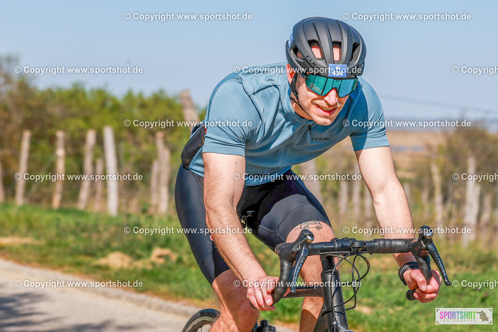 551_AR6_8135 | Neusiedlersee Radmarathon 2026@sportshot_your_pictrs #yourpictures#roadtowm2029 #nrm #neusiedlerseeradmarathon #neusiedlersee #neusiedlerseetourismus #burgenland #mörbisch #nrm26 #burgenlandtourismus #voglundco #poweredbyburgenlandtourismus #radsport #rad #marathon #ucigranfondo #visitburgenland #ucigranfondoworldseries