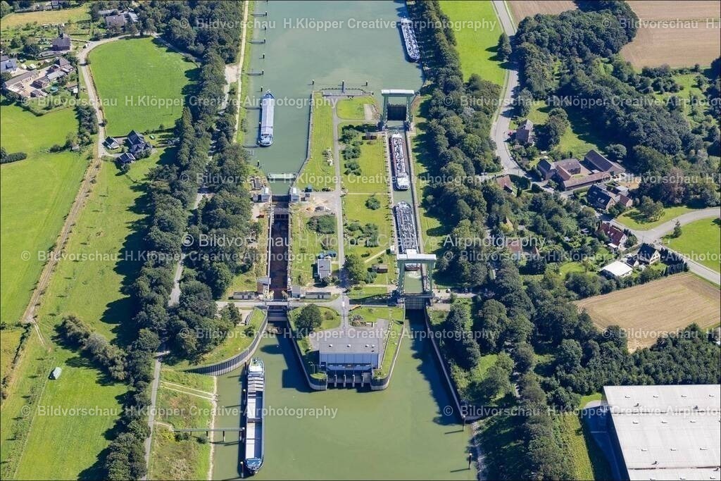 Luftbilder Wesel 439A3236-4_prot | Luftbildfotografie und Luftbildfotograf Hermann Klöpper - Realisiert mit Pictrs.com