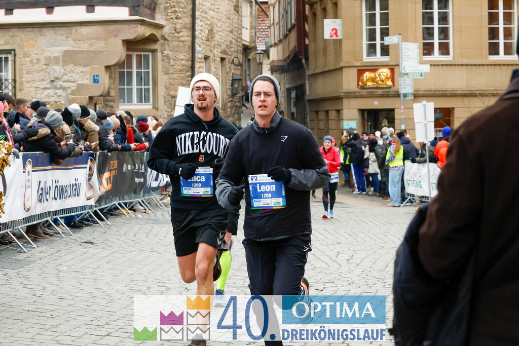 VR Bank Hauptlauf 10km | 40. Optima 3koenigslauf 2026 - Realisiert mit Pictrs.com