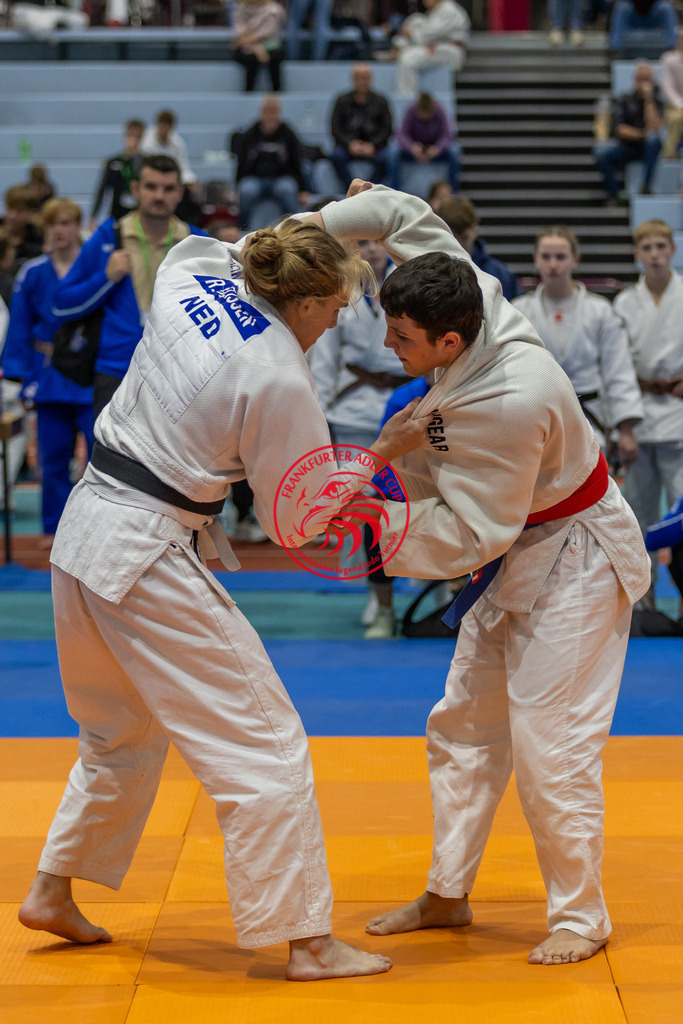 Internationaler Adler Cup 2024 | Foto vom Internationalen Adler Cup Judo Turnier im Sport- und Freizeitzentrum Kalbach im Oktober 2024 - Realisiert mit Pictrs.com