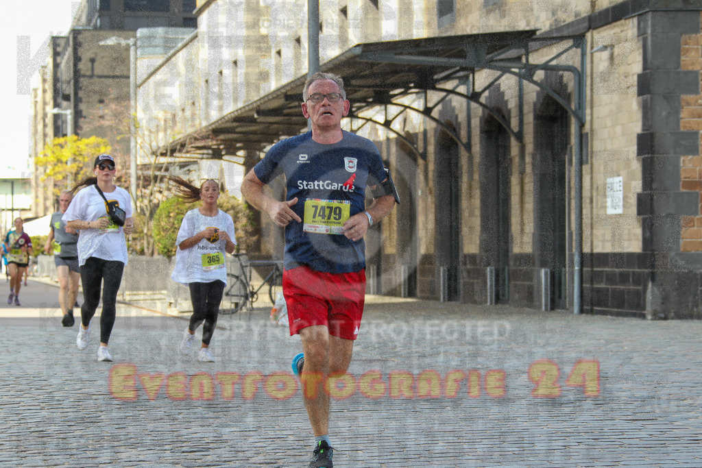 250920_1454_EV4_7460 | Sportfotografie im Rhein-Sieg Kreis, Köln, Bonn, NRW, Rheinland Pfalz, Hessen, etc. Unser Tätigkeitsfeld umfasst den Laufsport vom Volkslauf über den Marathon, Duathlon, Triathon bis zum Ultralauf wie Kölnpfad Ultra oder Schindertrail.