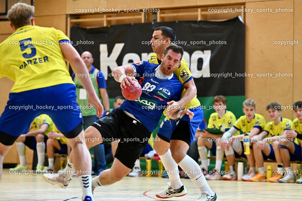 SC Ferlach vs. UHC Hollabrunn | #5 PARZER Tobias UHC Hollabrunn, #93 Nosan Blaz SC Ferlach, #99 ARSENOVSKI Filip UHC Hollabrunn, SC Ferlach vs. UHC Hollabrunn, SC Ferlach vs. UHC Hollabrunn am 20.09.2025 in Ferlach (Ballspielhalle Ferlach), Austria, (Photo by Bernd Stefan)