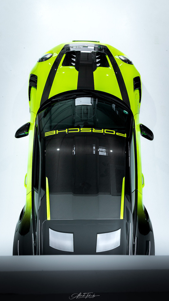 R6AT1306 _Alexander Tschuncky | Entdecken Sie die faszinierende Welt von Alexander Tschuncky Arts: Kreative Fotografie, atemberaubende Automobilkunst und hochwertiger Bilderdruck. Lassen Sie sich inspirieren! - Realisiert mit Pictrs.com