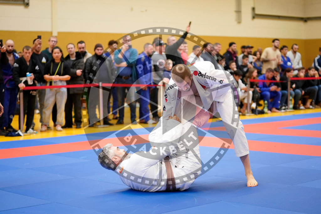 20240203PBB06927 | Fighters compete during the Brazilian Jiu-Jitsu Championship of the AJP Tour in Maintal by Frankfurt am Main, Germany, on February 2, 2024.