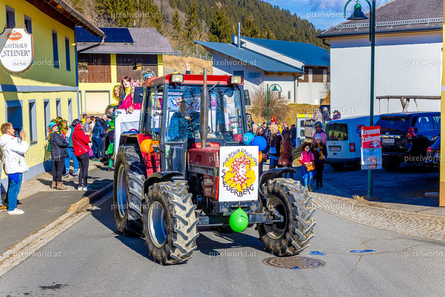 Bärentreiben in Steuerberg | Bildershop von pixelworld.at - Realisiert mit Pictrs.com