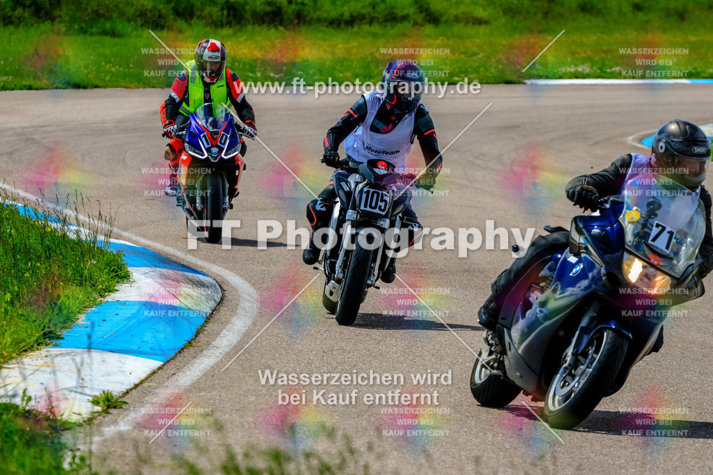 MotoTeam-0082 | Hier findet Ihr Bilder von Touristenfahrten auf der Nürburgring Nordschleife oder von anderen Veranstaltungen die ich besucht habe. Viel Spass beim Durch Schauen 