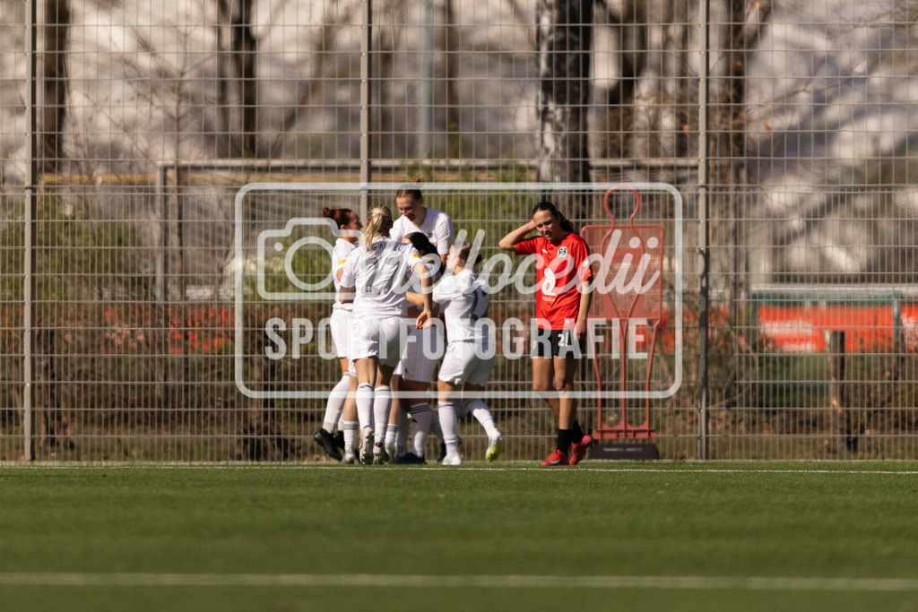 Fußball I Frauen I Saison 2025-2026 I Regionalliga Nord I 16. Spieltag I Hannover 96 - SpVg Aurich-29 | realhellocedii - Realisiert mit Pictrs.com