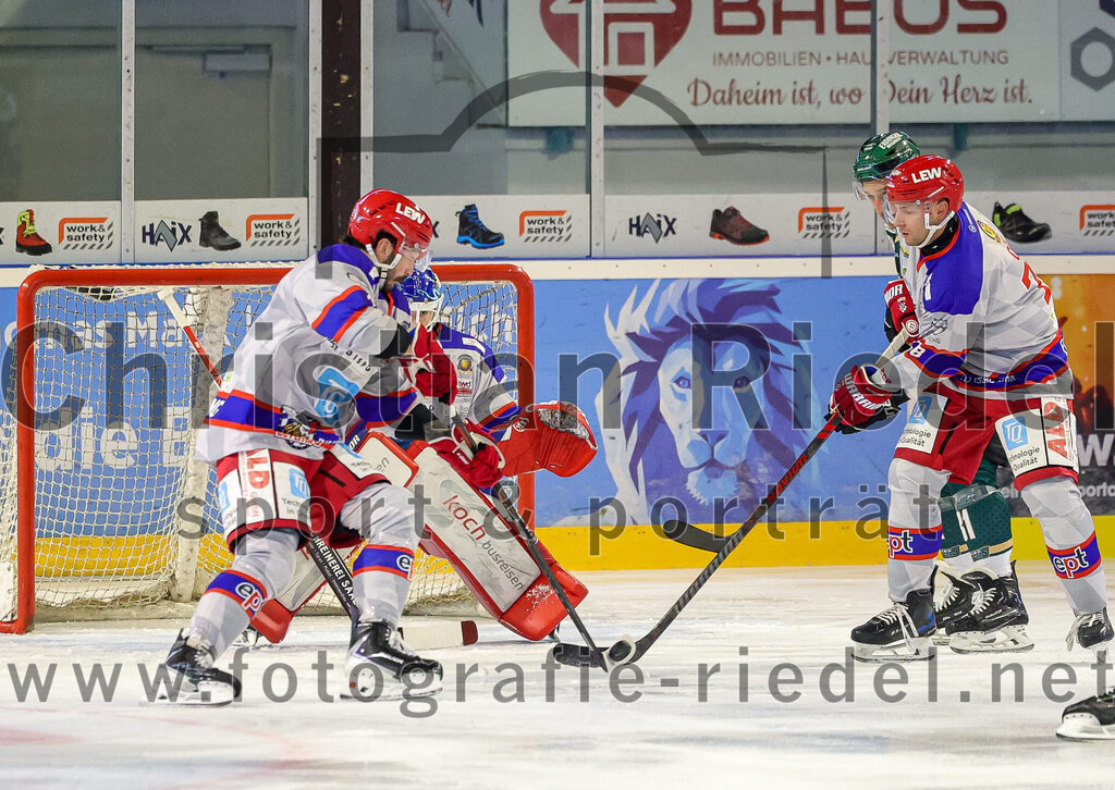 2025-09-14_033_TSV_Erding_gegen_EC_Peiting | Erding, Deutschland, 14.09.2025:Eishockey, Oberliga Süd 2025 / 2026, Testspiel, TSV Erding gegen EC Peiting, Endergebnis: 2:3Foto: Christian Riedel / fotografie-riedel.net